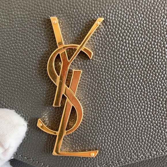 Saint Laurent Uptown Chain Wallet in Grain De Poudre Embossed Leather - Picture 6 of 16